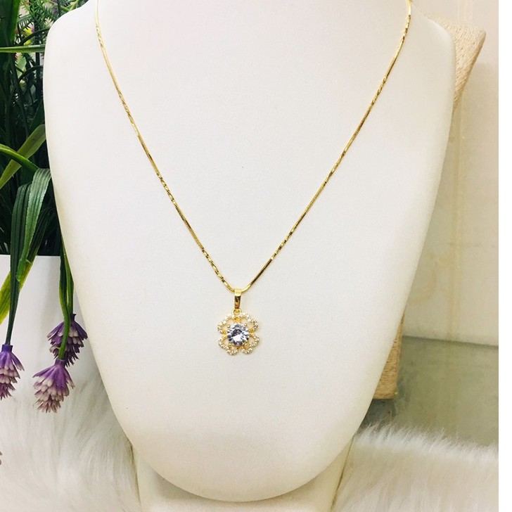 Dây chuyền nữ dây lụa xoắn ghép mặt hoa bốn cánh cực chất - Vòng cổ nữ siêu xinh