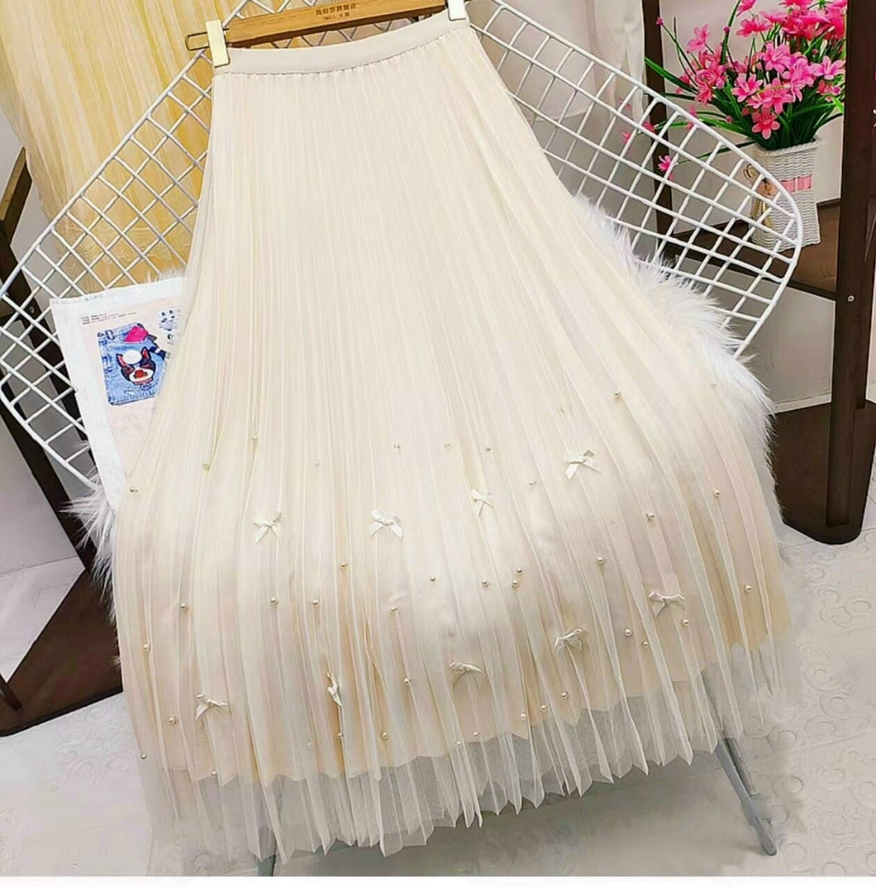 Chân váy công chúa xếp ly ren 2 lớp đính nơ ngọc, mặc được 2 kiểu