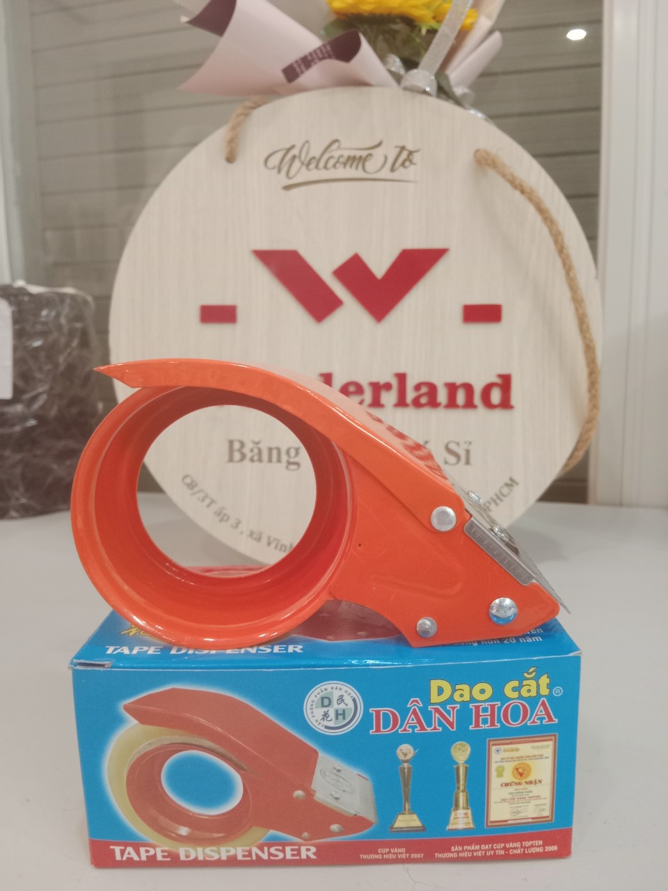 Dao cắt băng keo Dân Hoa 5cm