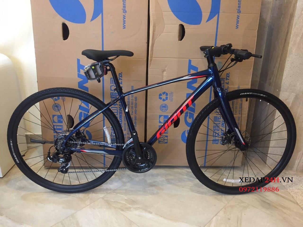 xe đạp thể thao đường phố GIANT ESCAPE 2 2020