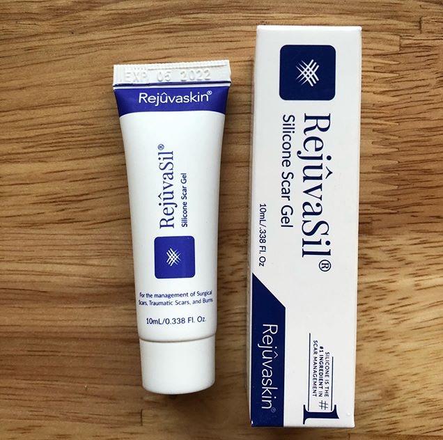 Rejuvasil silicone scar gel 10ml hỗ trợ làm mờ sẹo lồi