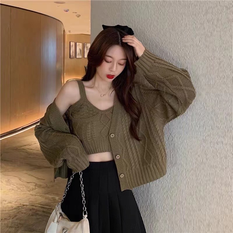 Set áo khoác len cardigan kèm áo 2 dây len kiểu dáng croptop cực xinh SET02