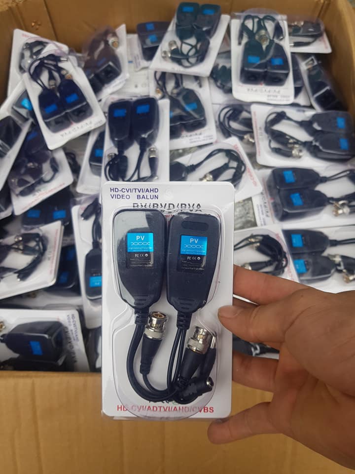 Video balun liền nguồn PV- Balun kèm nguồn PV - Bộ chuyển nguồn tín hiệu camera loại tốt