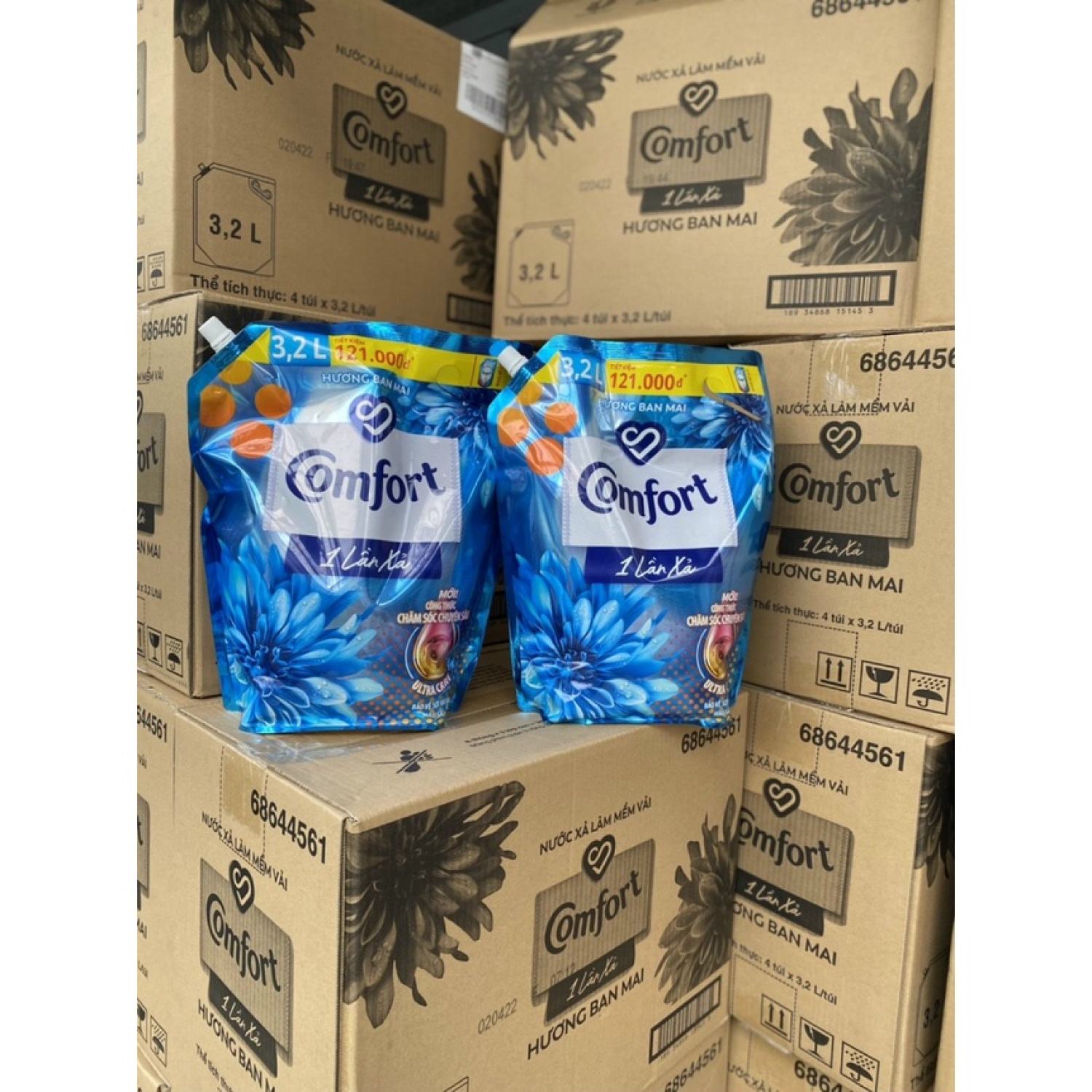 Nước xả vải comfort hương ban mai 1 lần xả túi 3l2