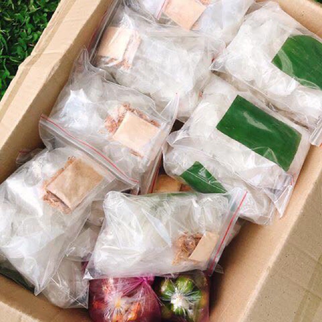 Bánh tráng dẻo phơi sương mix hành phi + muối nhuyễn +satế+tắc