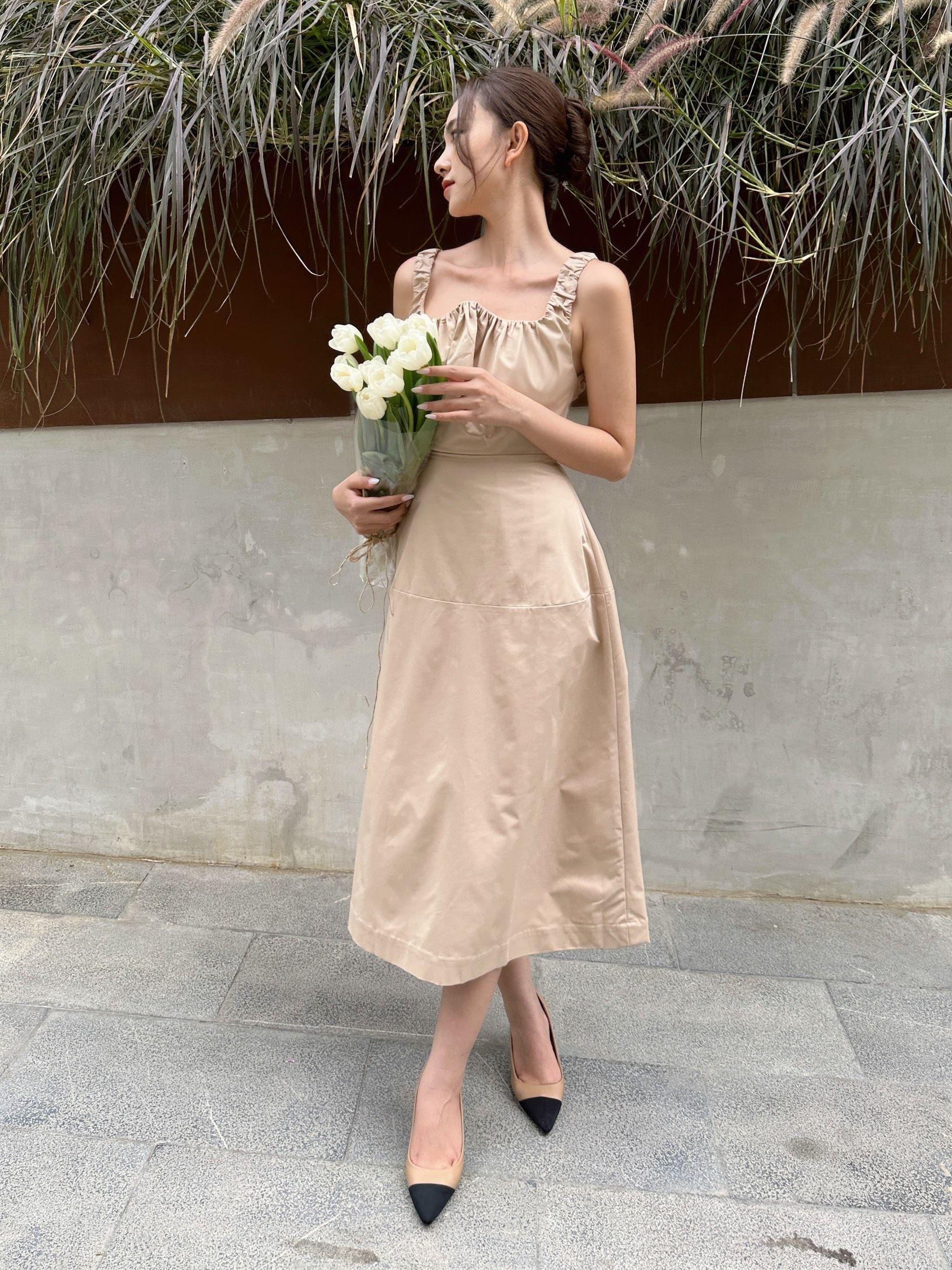 Đầm midi xếp nhún ngực , Peace House Clothing
