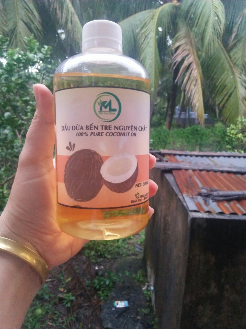 Dầu dừa Bến Tre nguyên chất tinh khiết organic 1LIT Mộc Lan Store ML01 dùng để dưỡng da, dưỡng tóc và nấu ăn rất an toàn