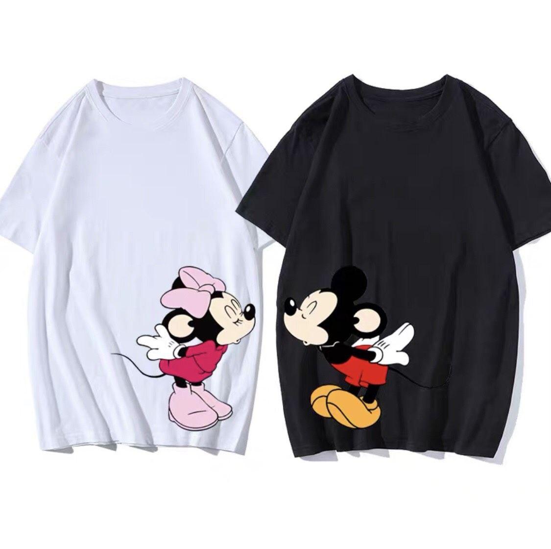 Áo thun cặp tay ngắn phom rộng in hình MIckey trước sau 1143A27B1
