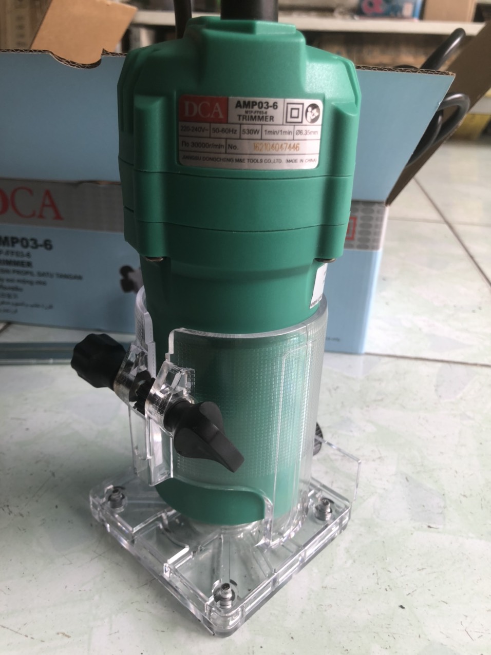 Máy cát mép dca amp03-6