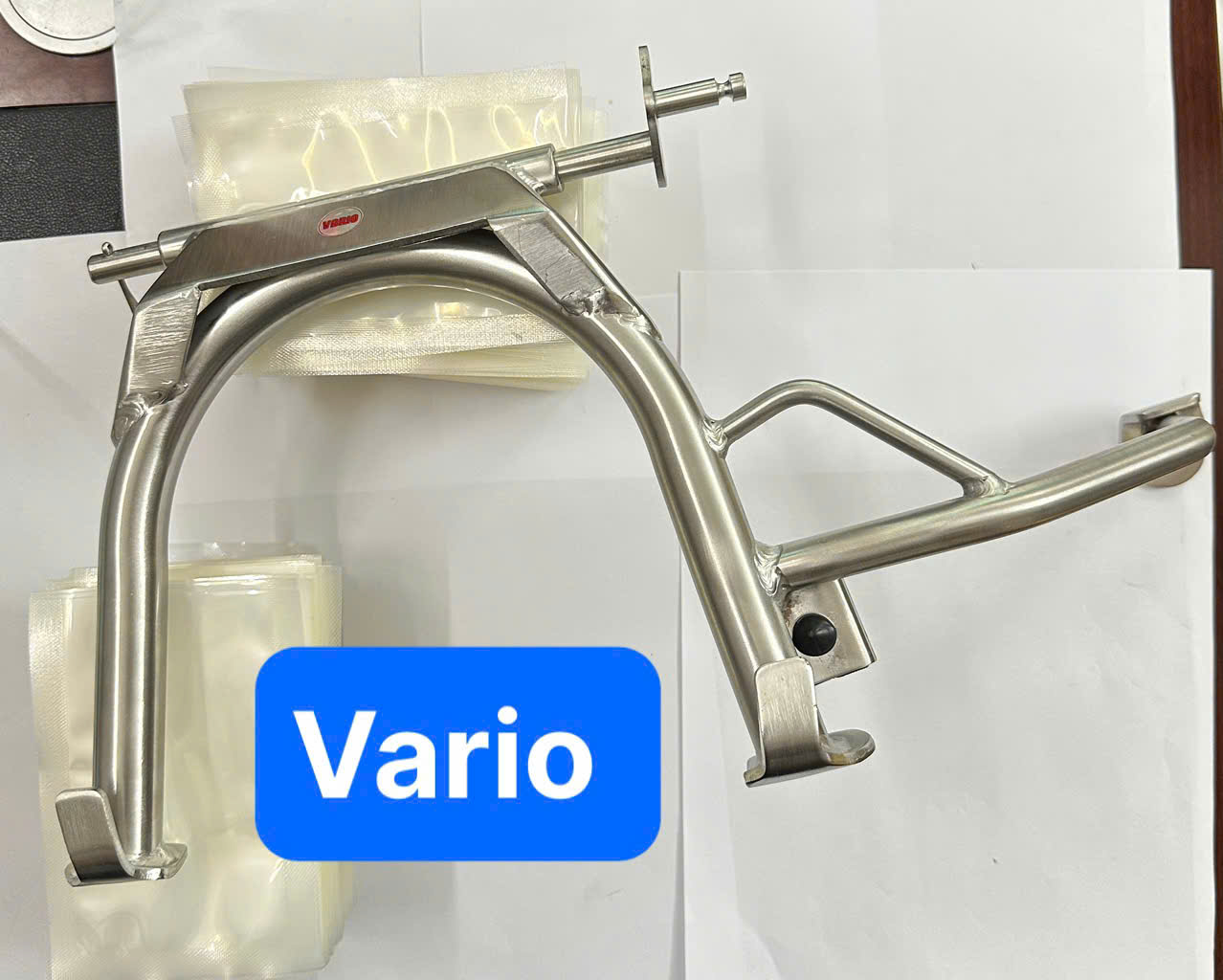 Chân chống đứng inox đặc 304 VARIO 125-VARIO 150