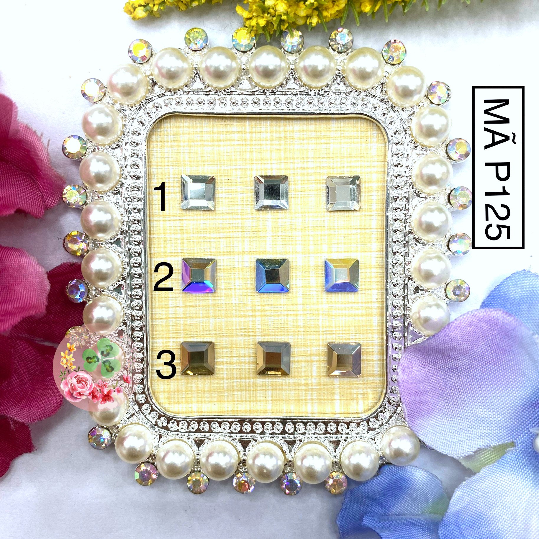 Mẫu P125 . Đá khối chân bằng siêu bắt sáng đính dán móng.