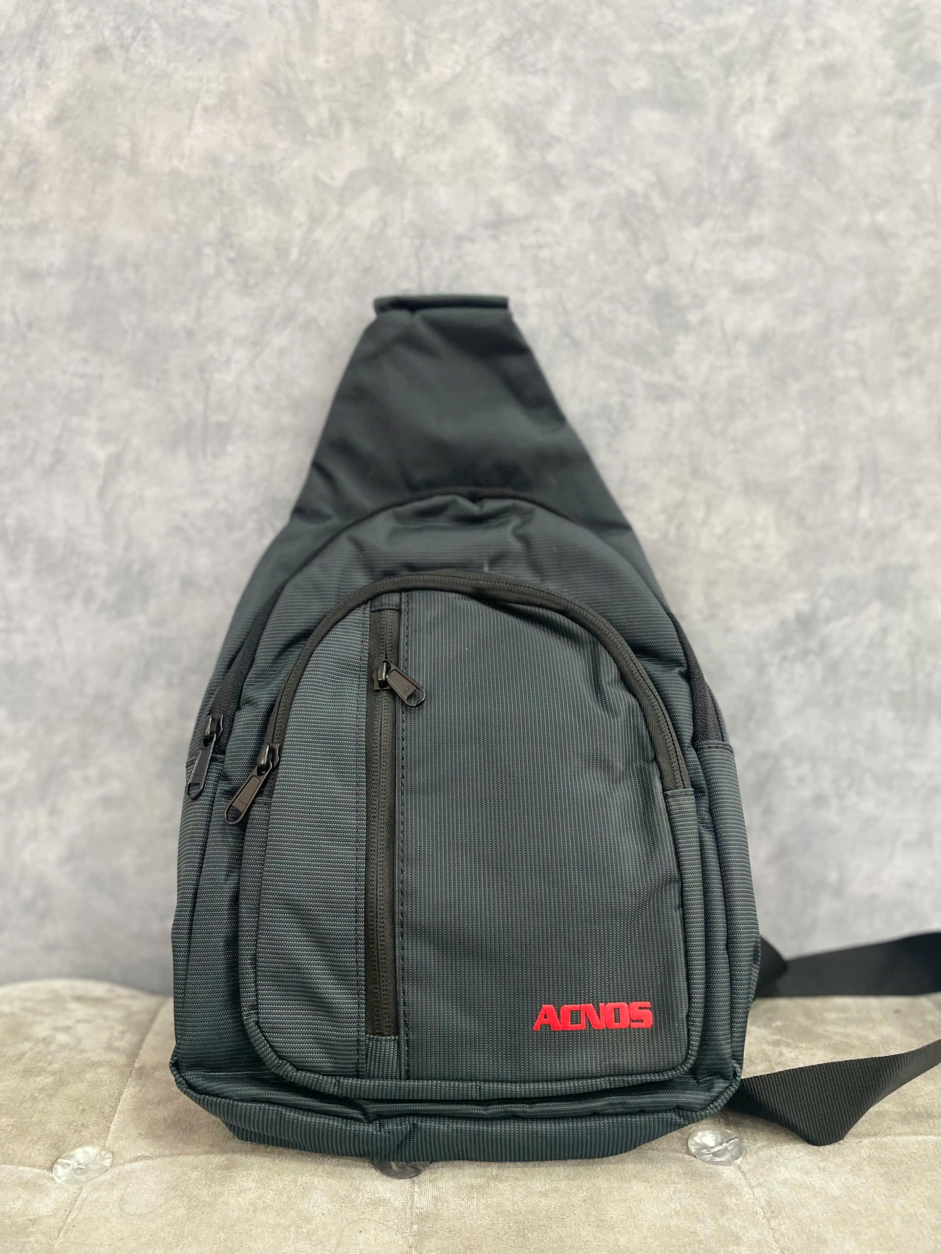  Túi đựng vang Acnos mi30s  Acnos mi30  loại chất lượng,tùy mẫu,mỗi lúc về mỗi mẫu khác nhau 