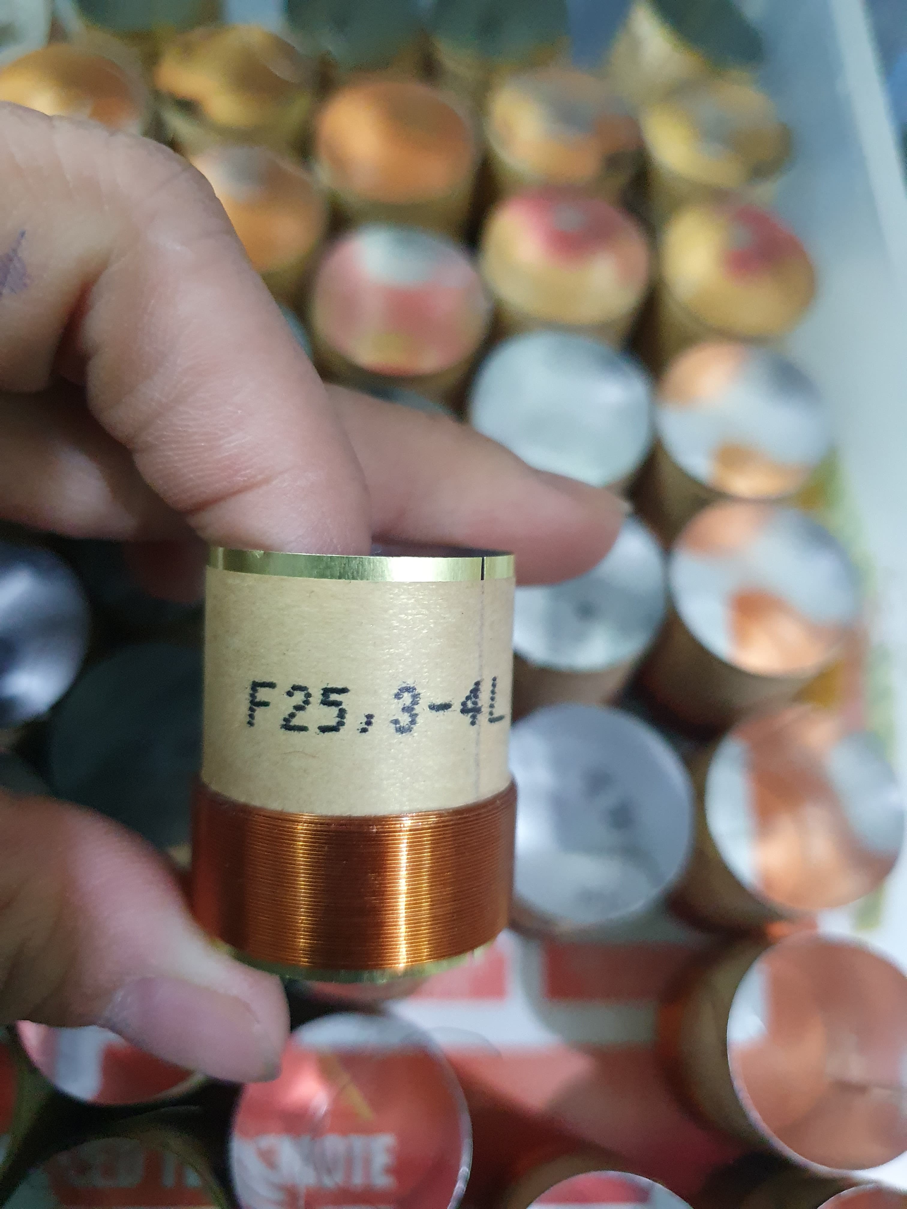 2 côn loa bát 20 4 lớp 25.3