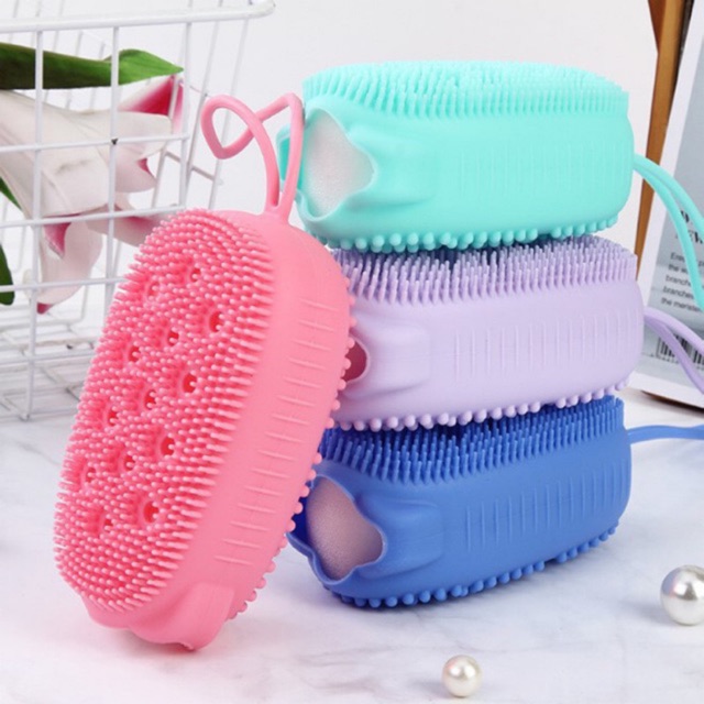 Cọ tắm silicon- hình chuột . tắm tạo bọt cọ lưng