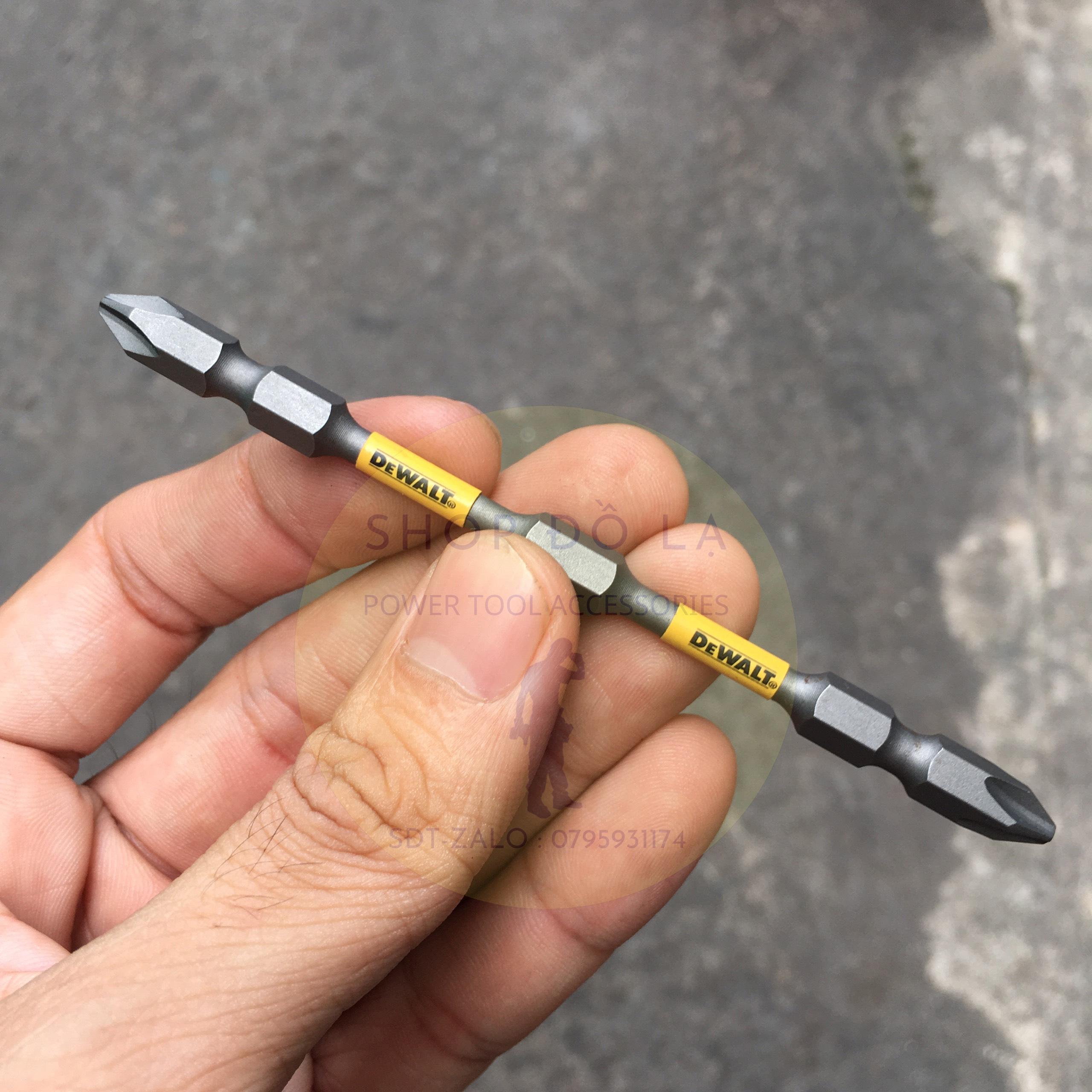 Mũi vít bake dewat ph2 dài 110mm tem vàng