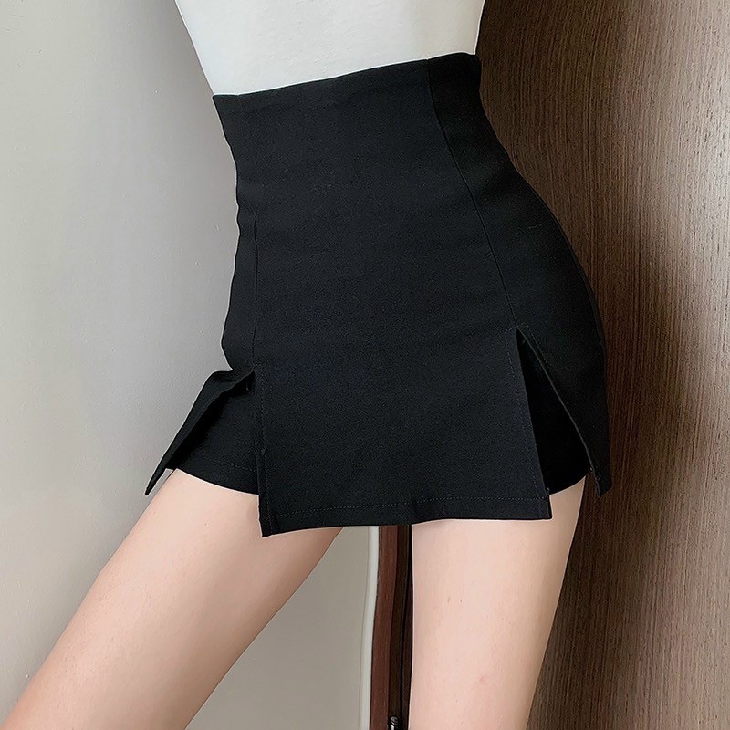 Chân váy xẻ hai bên cực xinh có quần trong tt6