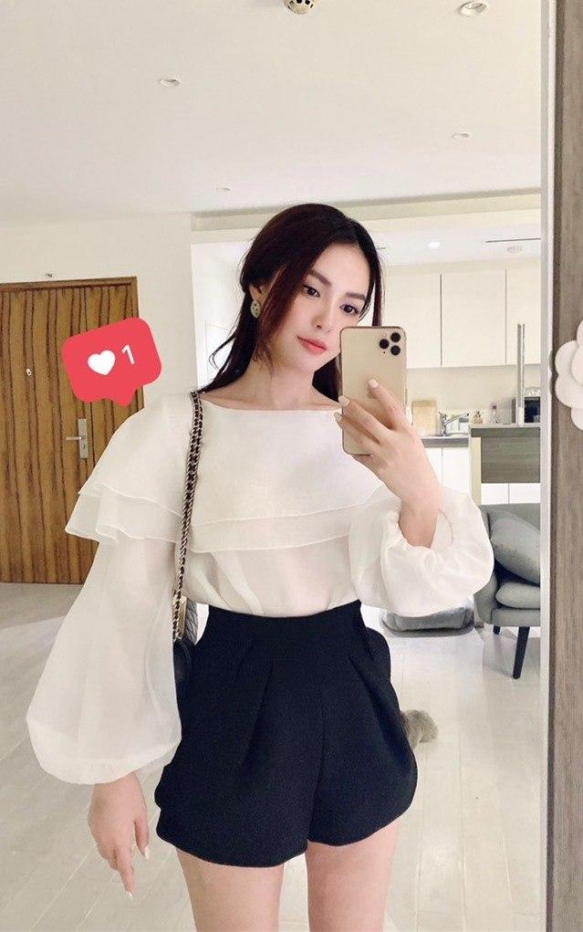 Áo tay dài ống rộng bèo cổ cycy