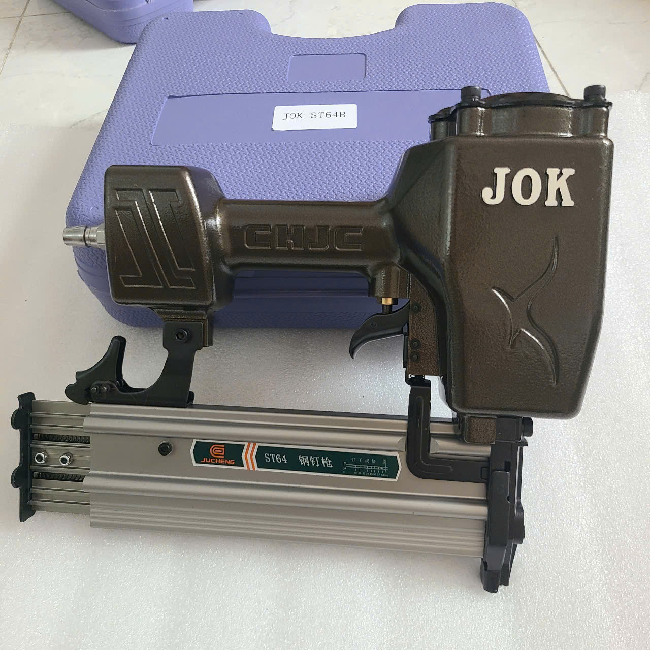 Phụ kiện xây dựng - máy bắn đinh bê tông jok st64, dùng đinh st dưới 6f4