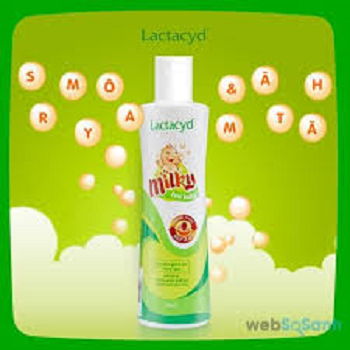 Sữa tắm gội Lactacyd Milky 250ml cho Bé