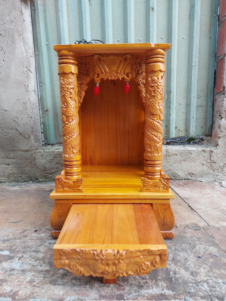 Bàn thờ thần tài ông địa gỗ xoan,bàn thờ giá rẻ 48x68 CM 2 màu