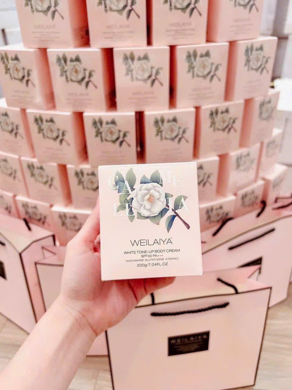 Kem body weilaiya dưỡng trắng da nâng tone white tone-up body cream spf30.