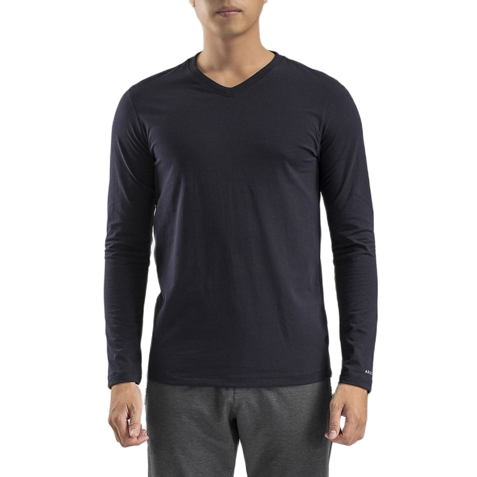 Áo T-Shirt dài tay Aristino ALT007W8 cổ tim dáng Slim fit màu xanh tím than 26