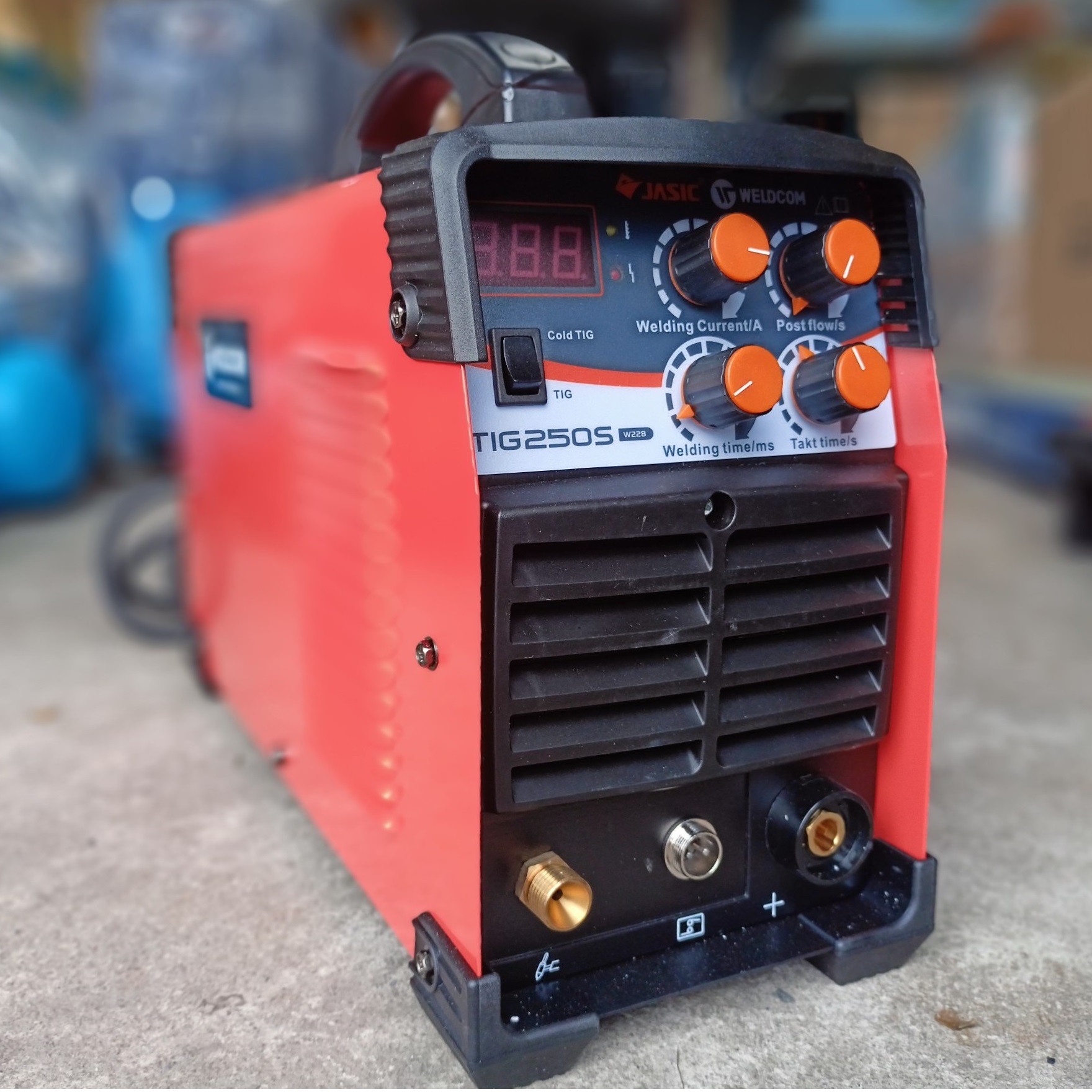 Máy hàn tig lạnh jasic - 250s cam kết máy chính hãng 100% weldcom phân phối và bảo hành 18 tháng