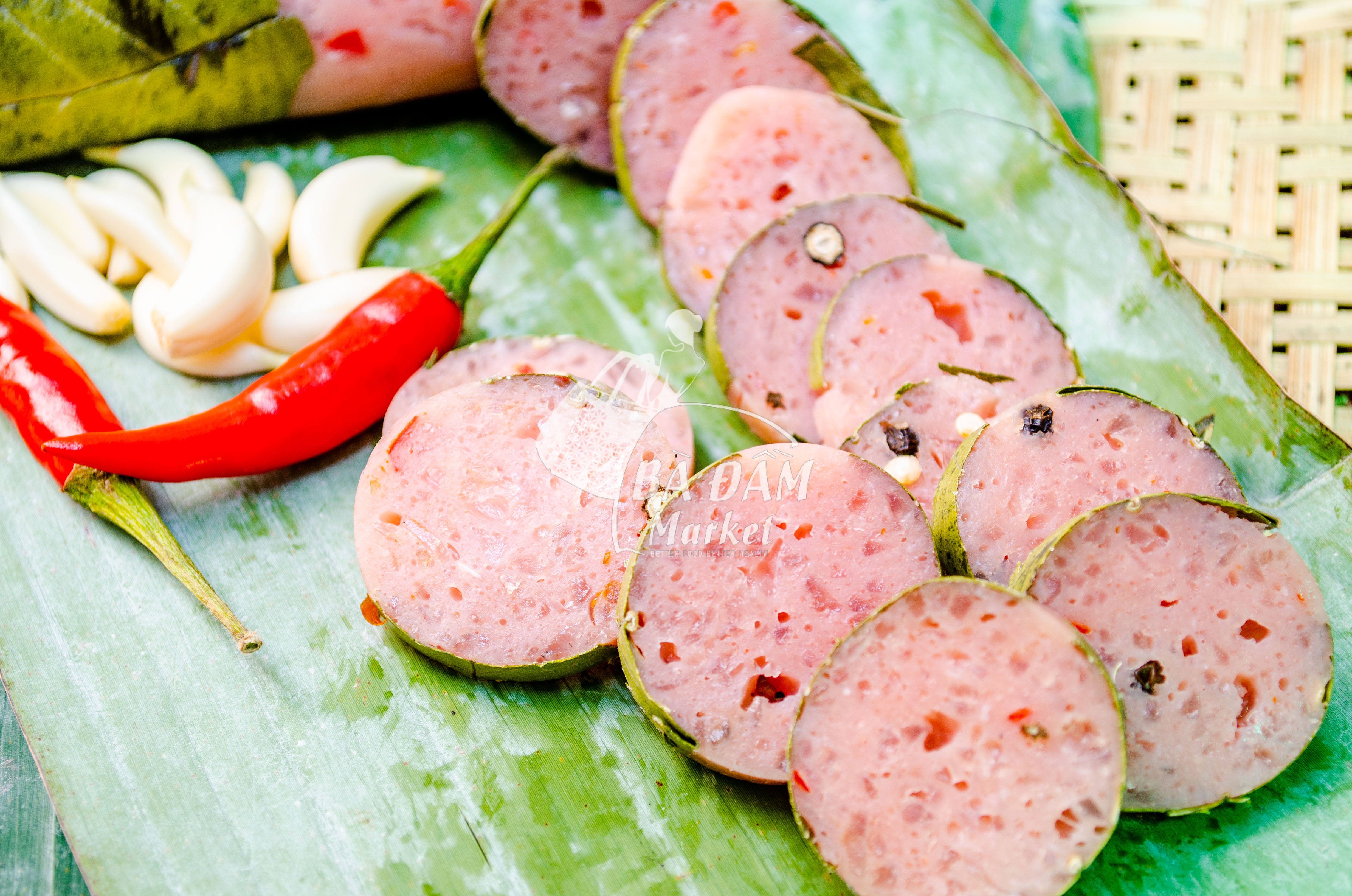 CÂY NEM CHUA LÁ ỔI ĐẶC SẢN CHỢ HUYỆN BÌNH ĐỊNH (NET 200GR)