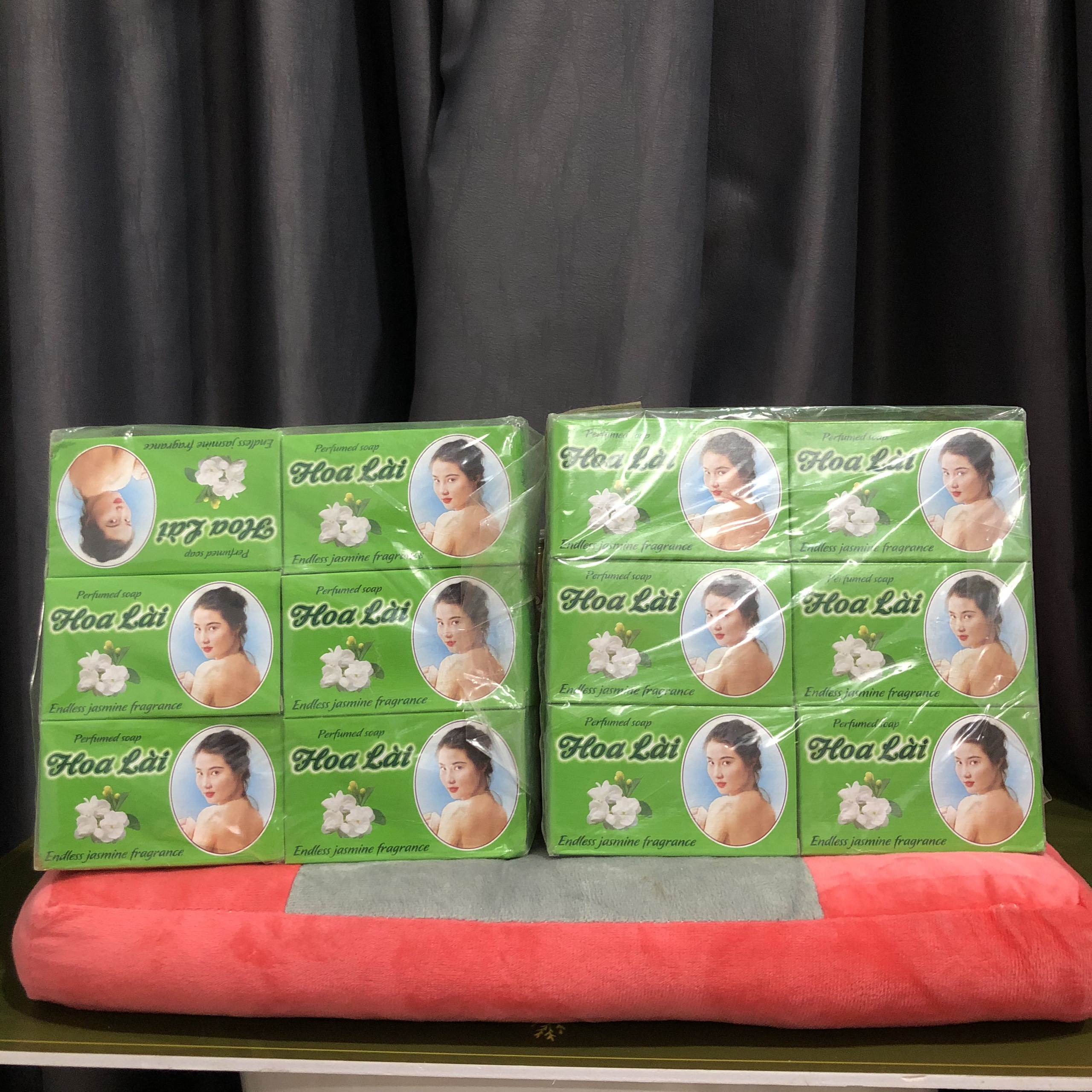 1 BÁNH Xà Bông Dạng Thỏi HƯƠNG LÀI. Mùi Thơm Nhẹ Nhàng Độc ĐÁO 1 BÁNH 100g- V010
