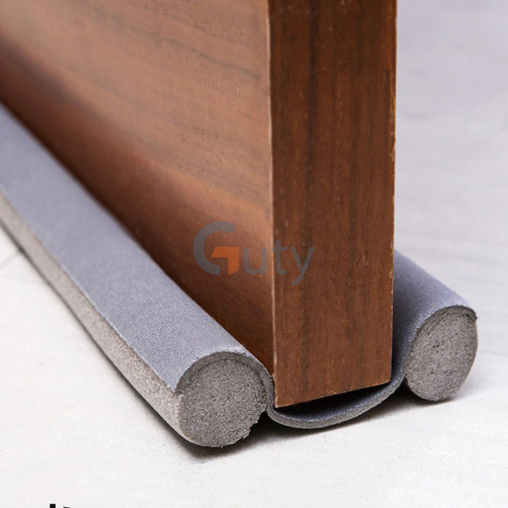 Thanh nẹp xốp chắn khe cửa chống ồn, ngăn côn trùng, bụi bẩn, tránh kẹt chân tay trẻ nhỏ
