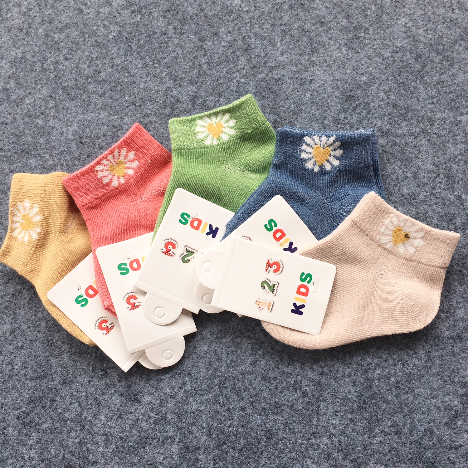 Set 5 đôi tất TẤT CÚC HỌA MI CHO BÉ
