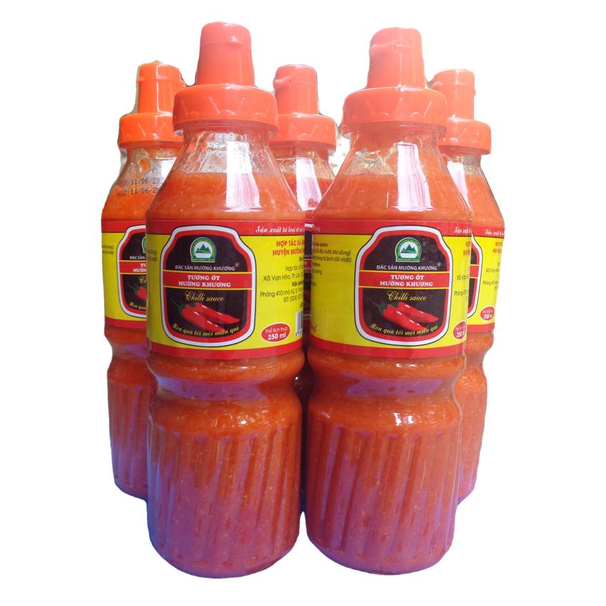 Tương ớt đặc sản Mường Khương - Lào Cai NGON1 - cay thơm tự nhiên (sử dụng cùng phở, bún, hủ tiếu, rất ngon) (chai 250ml) tiện dụng