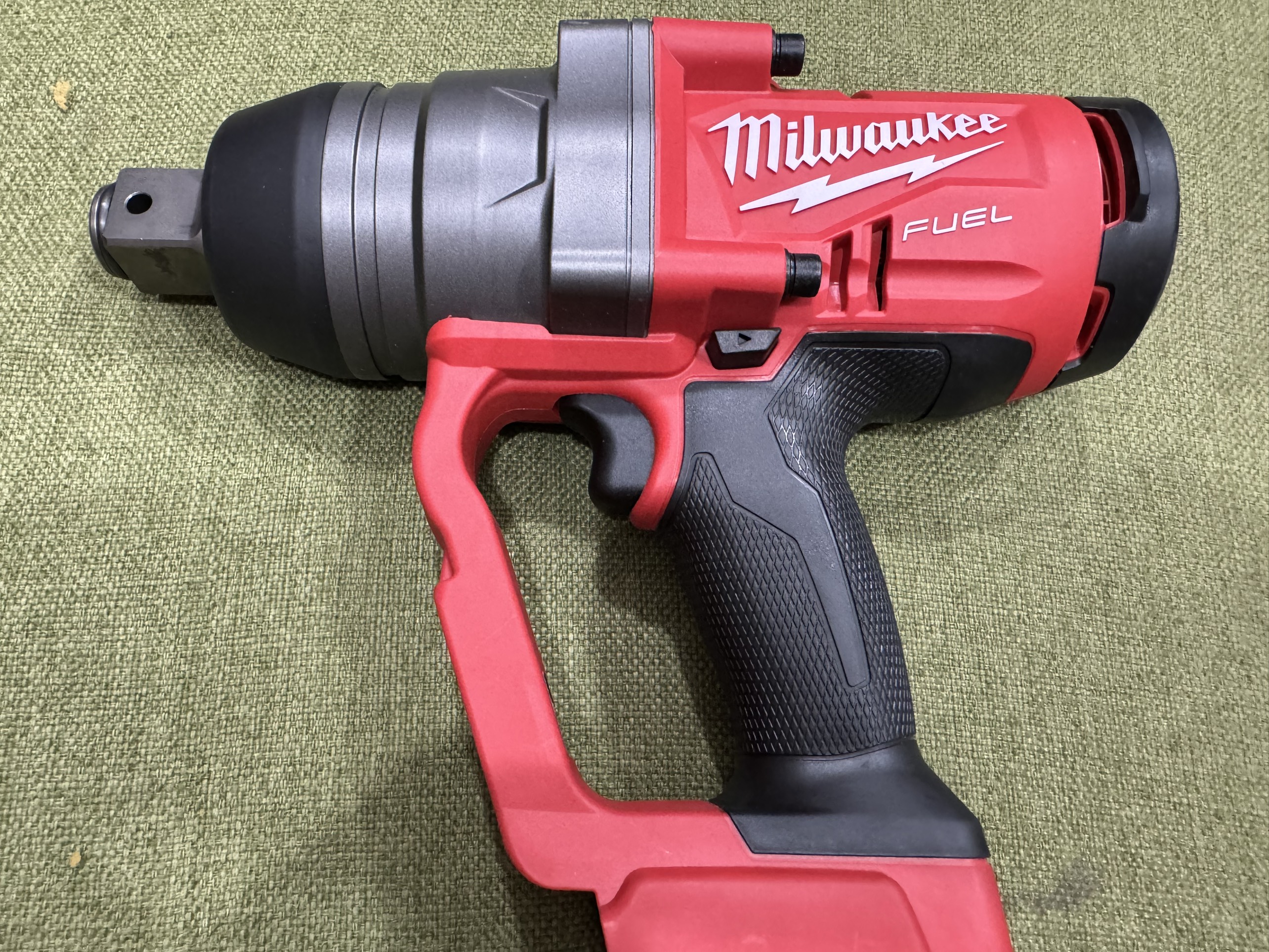 BÙ LÔNG MILWAUKEE 2867 ONEFHIWF1-0X0 ( CHƯA PIN & SẠC ) Giá 7,400,000 Đồng*Miễn phí vận chuyển
