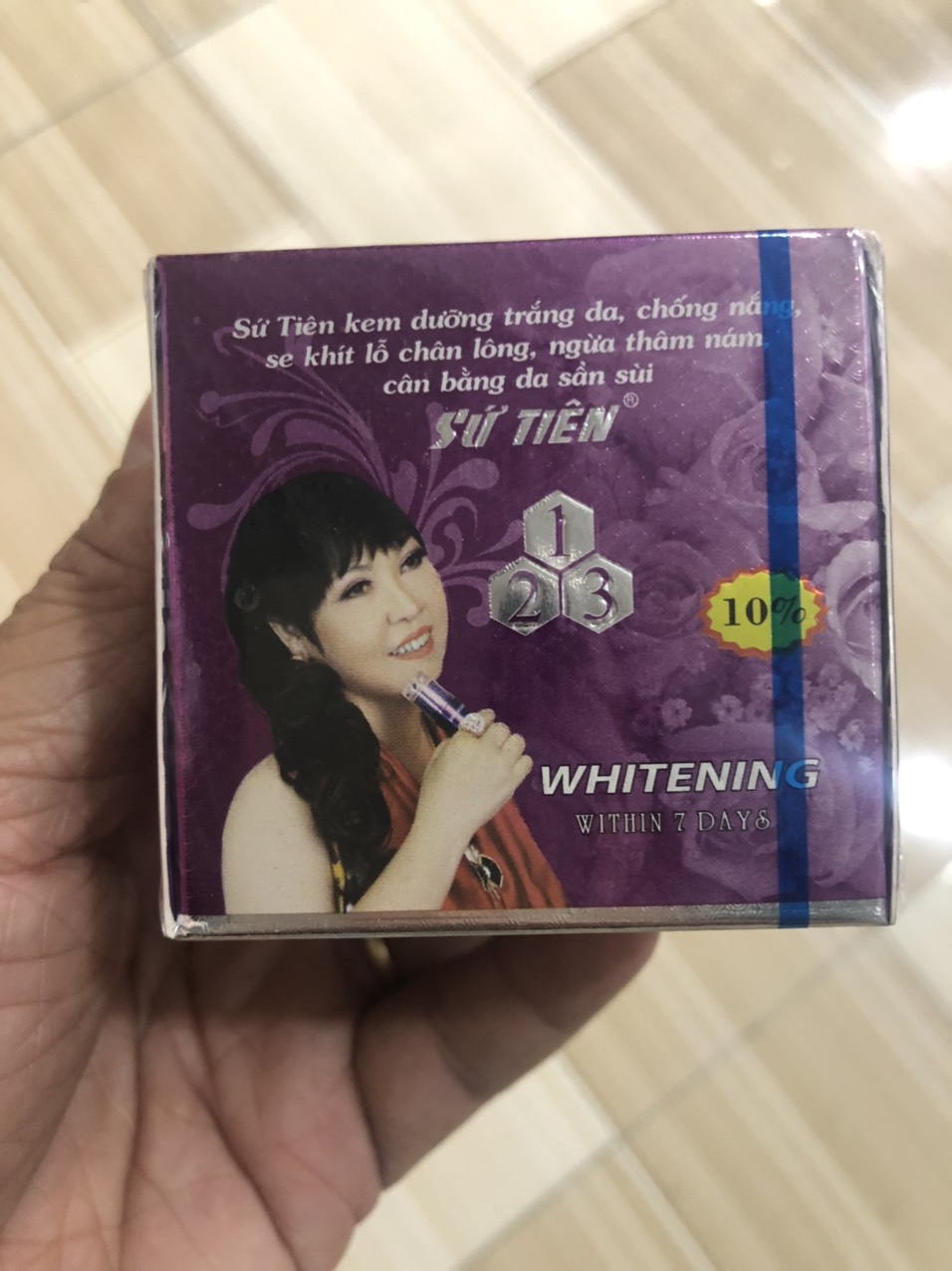 [HCM]kem sứ tiên hoa anh đào
