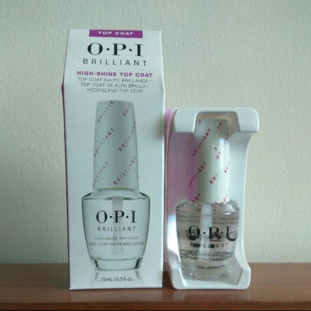 Nước phủ bóng opi: brilliant top coat