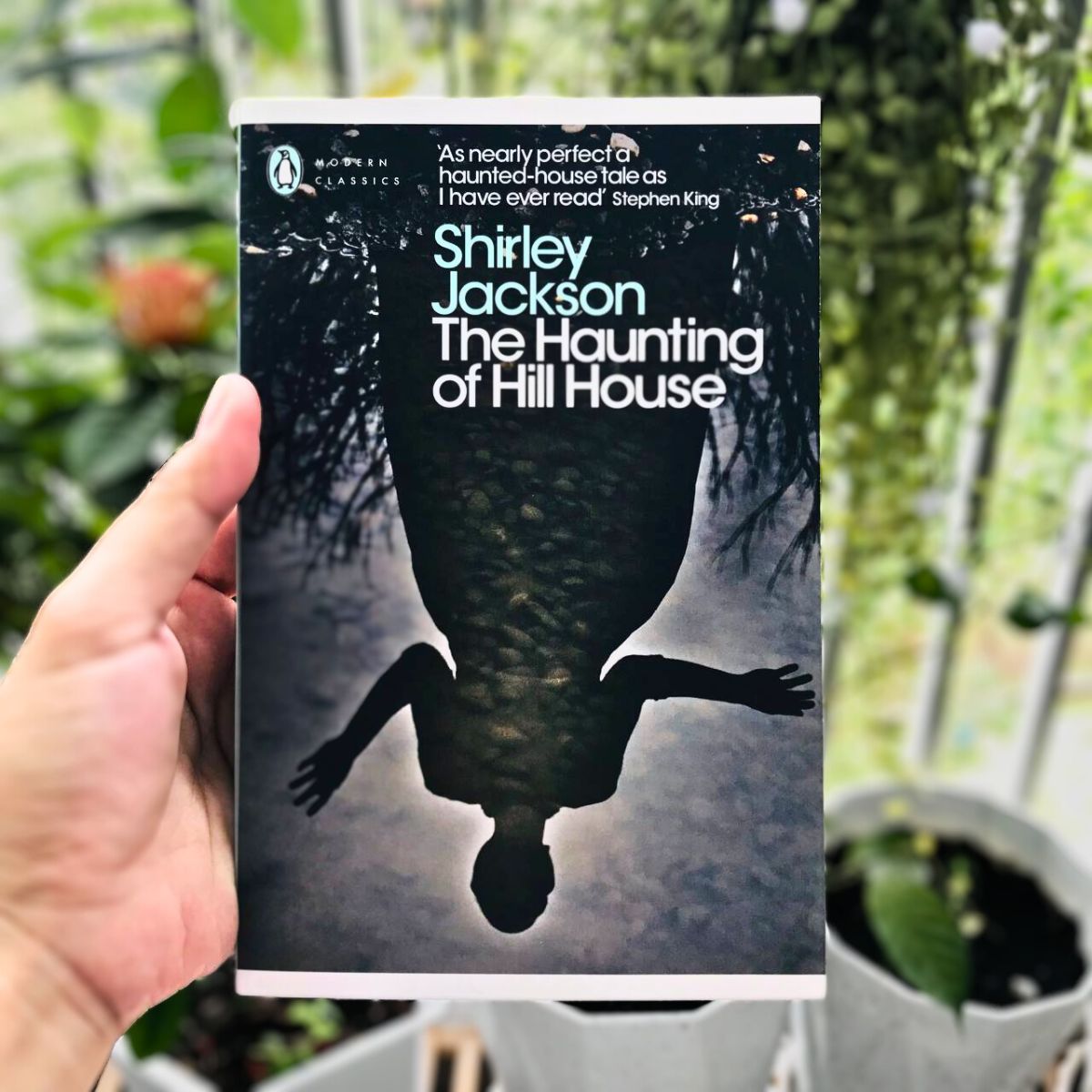 The Haunting of Hill House by Shirley Jackson ( Khu Vườn Sách )