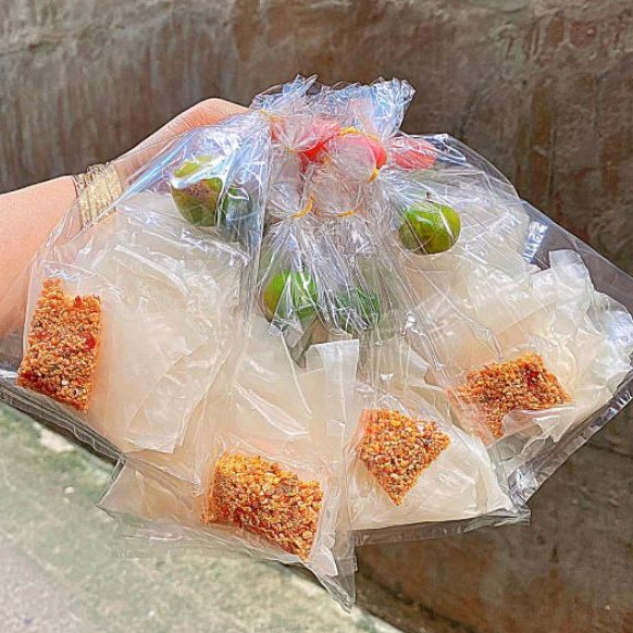Xâu bánh tráng phơi sương muối tắc - xâu 10 bịch