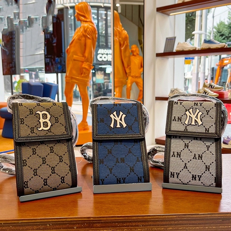 Túi Đeo Chéo MLB NY Mini Monogram Diamond Jacquard Cell Phone Cross Bag Full Tag