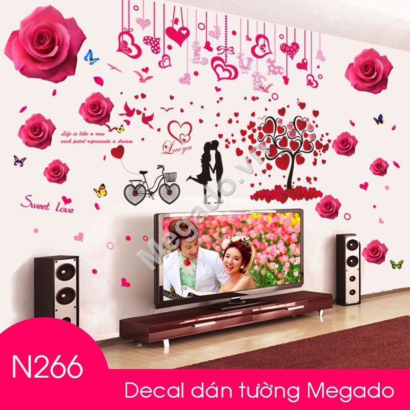 Decal dán tường combo dây leo, cây trái tim xe đạp và hoa hồng đỏ