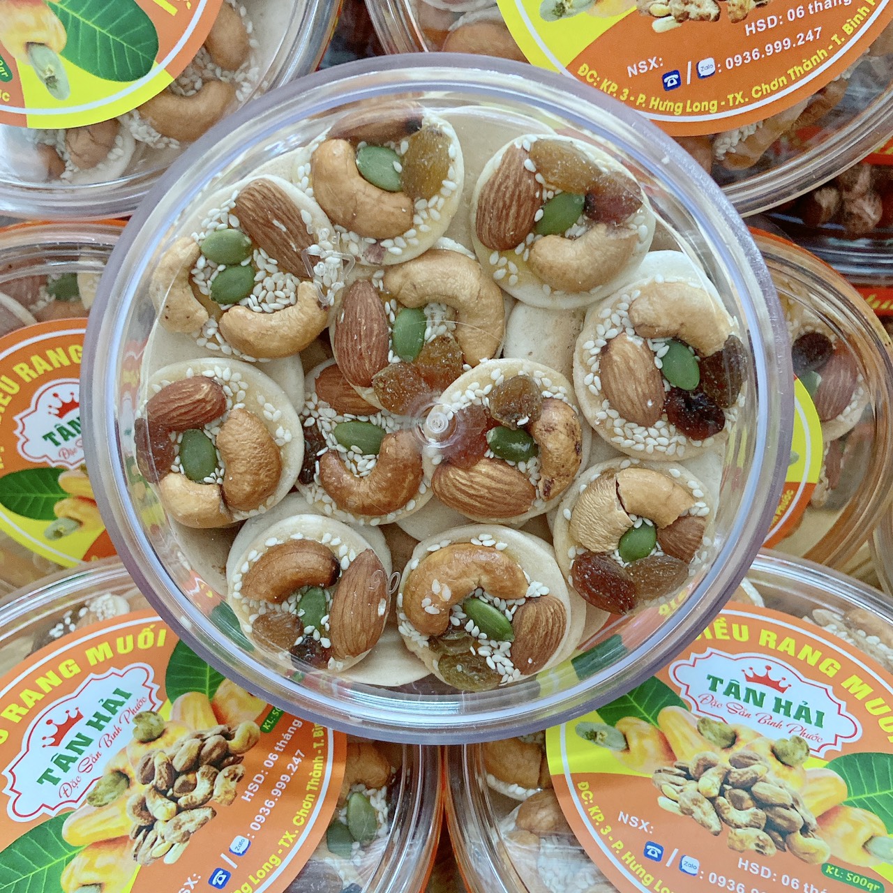 Bánh hạt điều, kẹo hạt điều, bánh đồng tiền mix hạt, hạt dinh dưỡng, bánh mix hạt dinh dưỡng: hạt điều, hạnh nhân, nho, mè rang, hộp 400gr
