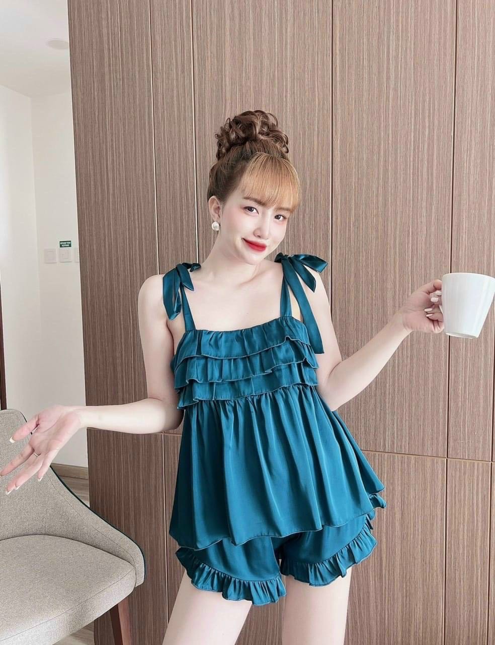 Sét bộ satin mẫu mới nhún tầng siêu hot..