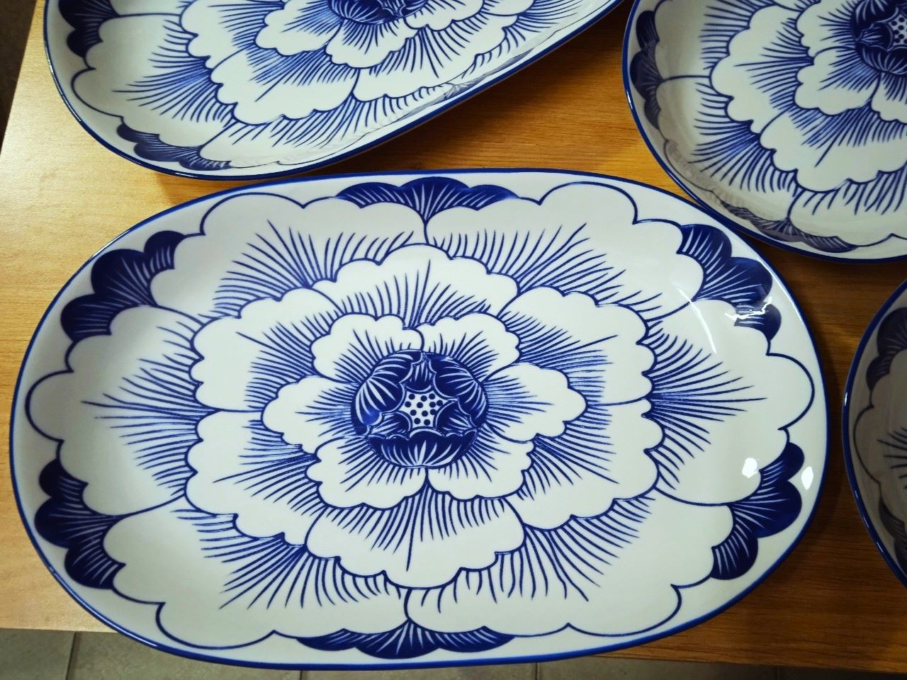 Dĩa xoài gốm sứ hoa văn Giả cổ 4D