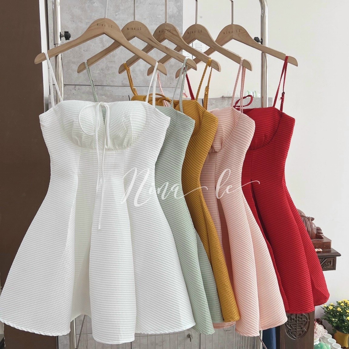 Đầm xốp thái có mút 2 dây ô vuông áo cúp ngực có dây váy xòe nhiều màu