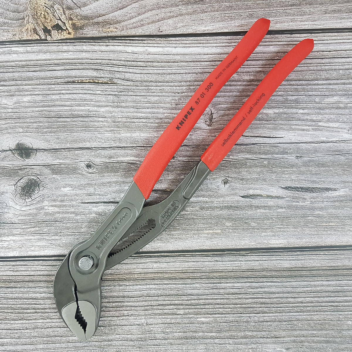 Kìm nước mỏ quạ knipex cobra 87 01 300 mở đến ø70mm chiều dài 300mm - hàng chính hãng 100% từ đức