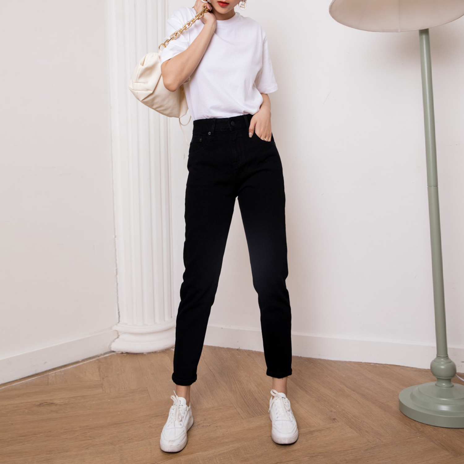 Quần jean nữ masara dáng baggy lưng cao màu đen chất jean cao cấp, bền màu, giữ phom theo thời gian