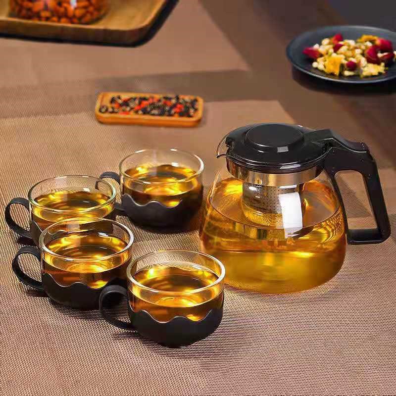 Bình pha trà thủy tinh Tặng kèm 4 ly có lưới lọc trà inox tiện lợi, tiết kiệm thời gian pha trà, Bộ Bình Lọc Trà Thủy Tinh Lưới Lọc Inox 304 T.H Liac Tiện Dụng - Bình PhaTrà, Cafe Glass TeaPot Cao Cấp 700ml