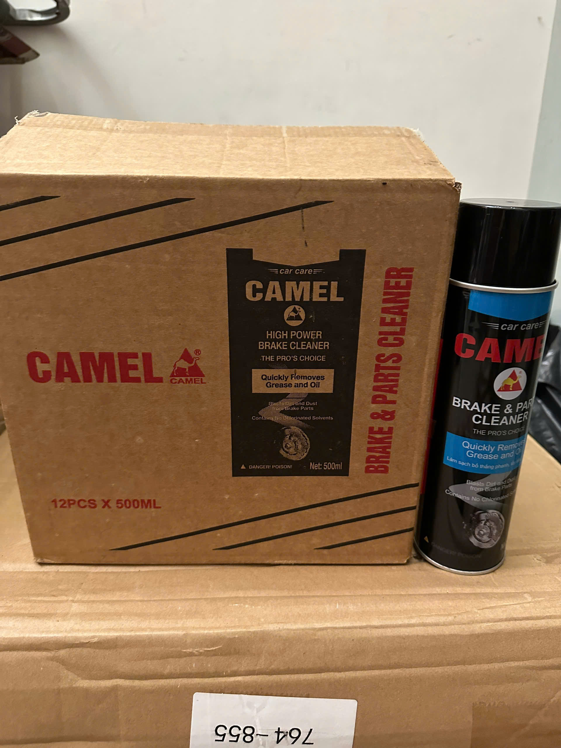 Chai xịt vệ sinh và dưỡng má phanh Camel 500ml (mẫu mới)
