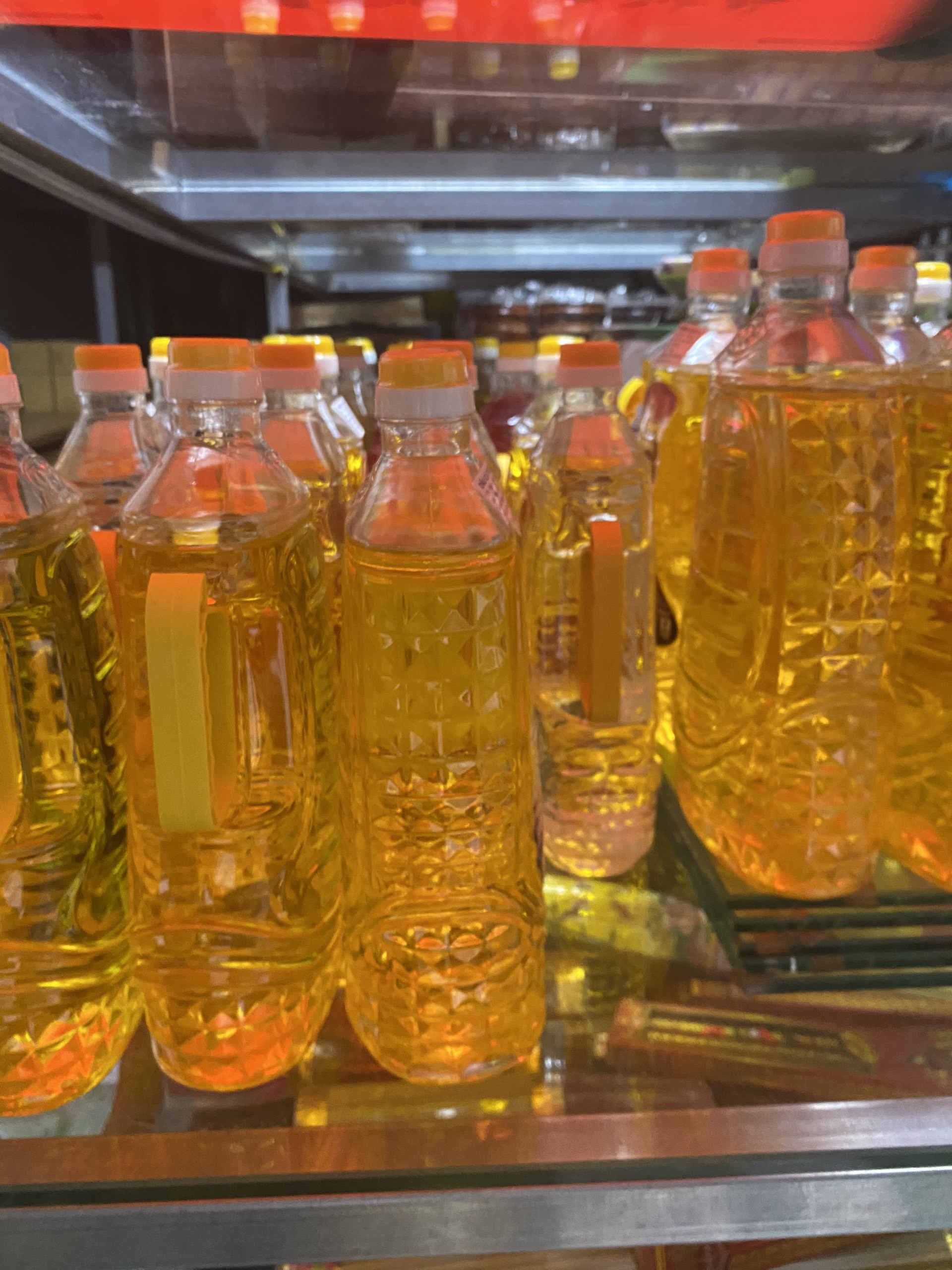 Dầu lưu ly . 2 lít