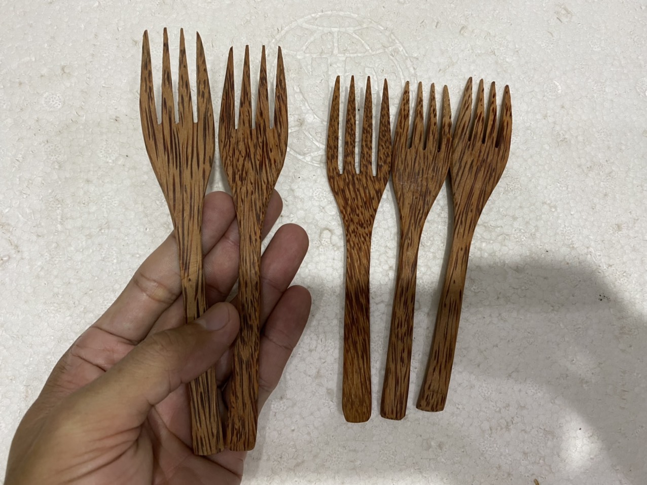 Nĩa gỗ dừa - dài 16cm