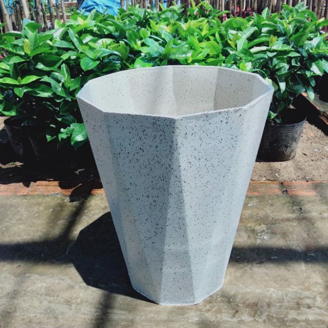 Chậu nhựa kim cương vân đá - Chậu nhựa đứng kim cương giả đá 30X25CM